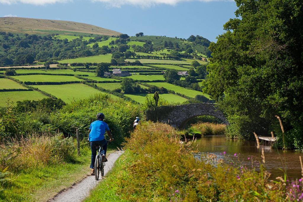 Ty Newydd B&B Brecon Eksteriør bilde