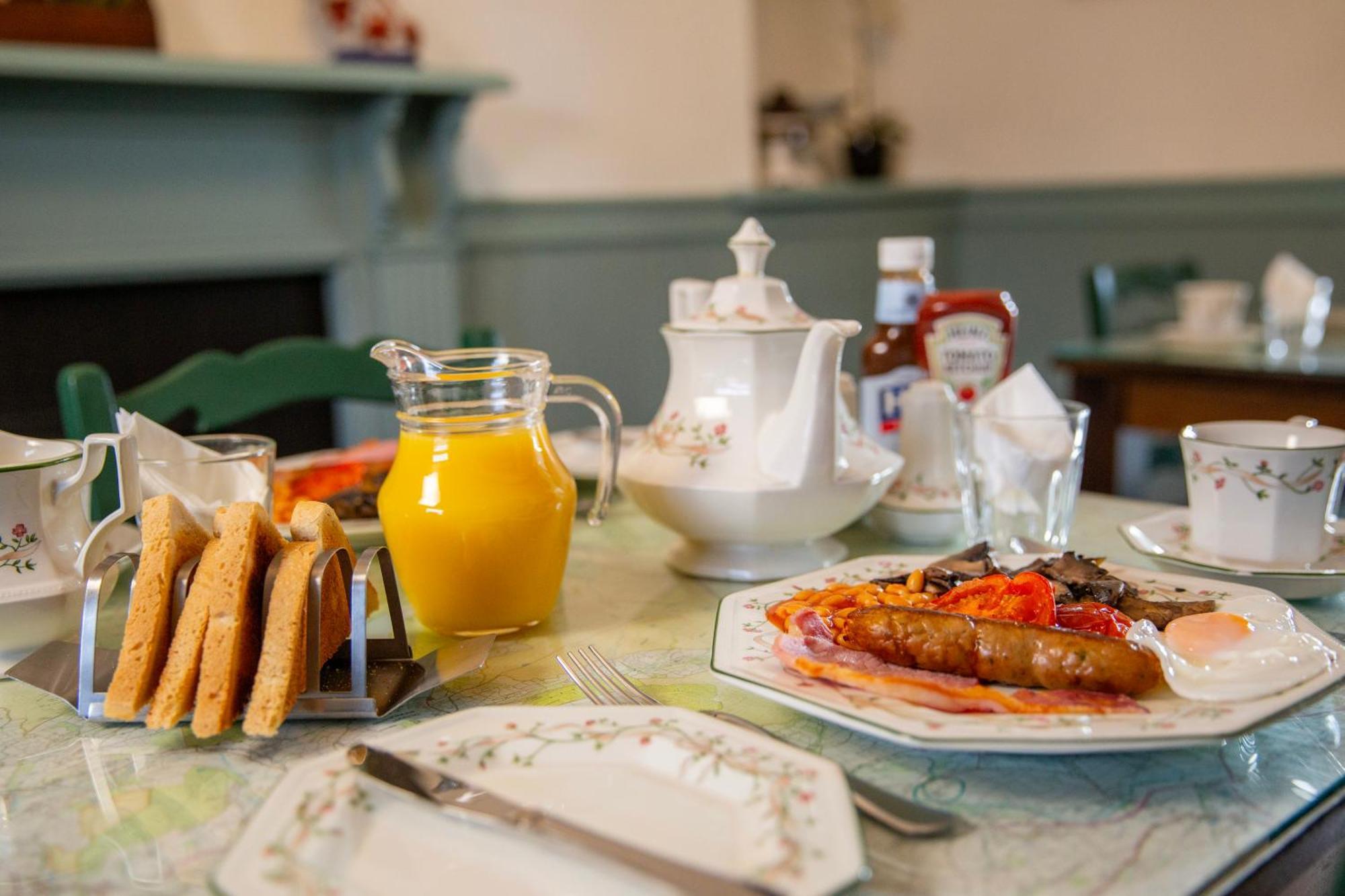 Ty Newydd B&B Brecon Eksteriør bilde