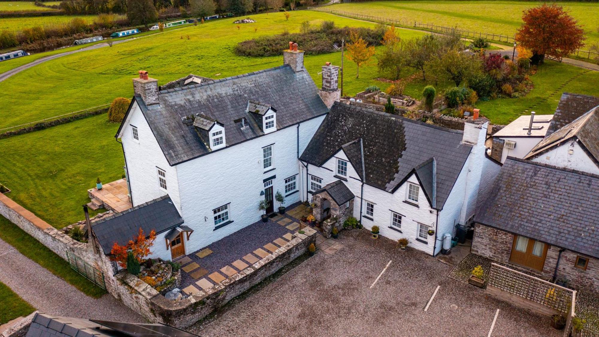 Ty Newydd B&B Brecon Eksteriør bilde